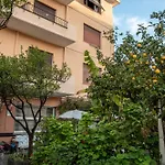 La Marinella Szálloda 2*