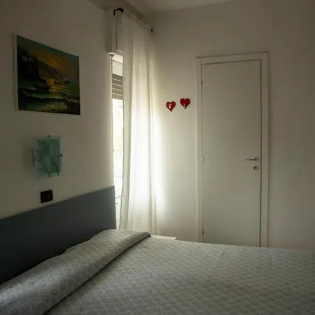 La Marinella Hotel 2*