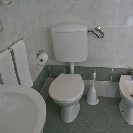 Hotel La Marinella 2*