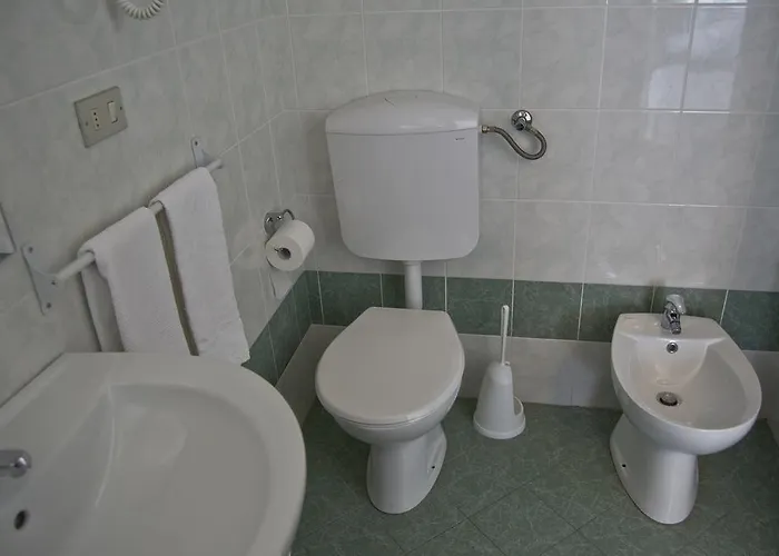 Hotel La Marinella 2*